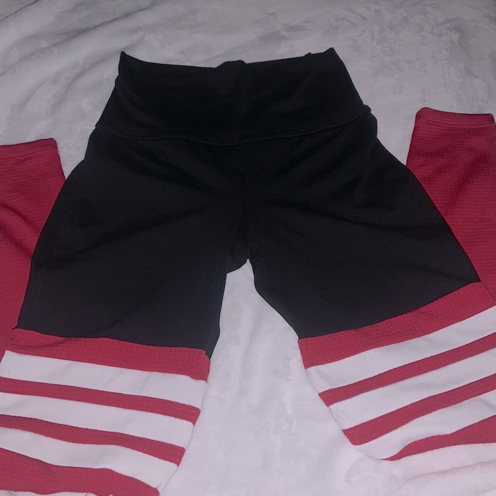 Bombshell Sportswear Leggings